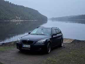 BMW 525