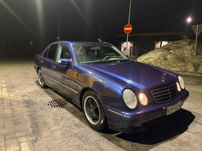 Mercedes-Benz E
