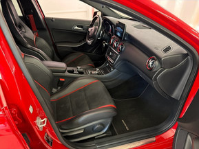 Mercedes-Benz A 45 AMG