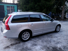 Volvo V50