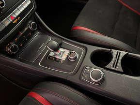 Mercedes-Benz A 45 AMG