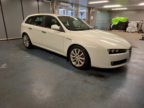 Alfa Romeo 159