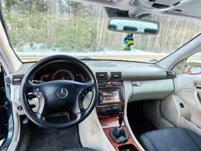 Mercedes-Benz C 200