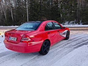 Mercedes-Benz C 200