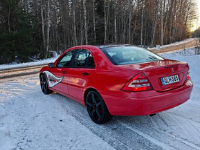 Mercedes-Benz C 200