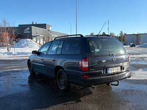 Opel Omega