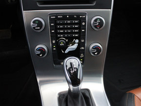 Volvo V60 Cross Country