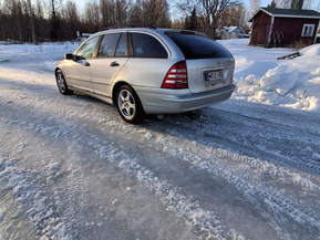 Mercedes-Benz C 180