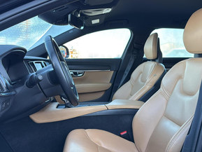 Volvo V90 Cross Country