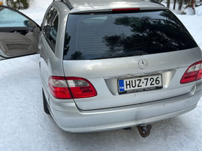 Mercedes-Benz E 220