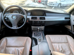 BMW 525