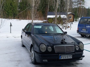 Mercedes-Benz E