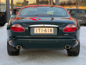 Jaguar XK8