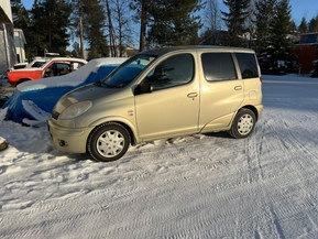 Toyota Yaris Verso