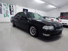 Nissan Laurel