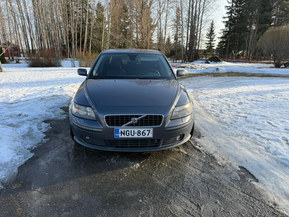 Volvo S40