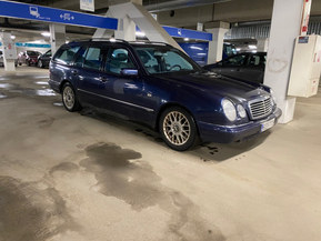 Mercedes-Benz E