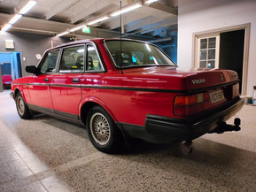 Volvo 240