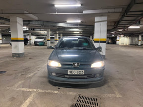 Peugeot 306