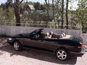 Saab 900