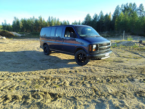 Chevrolet Express 2500