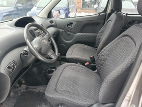 Toyota Yaris Verso