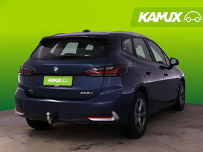 BMW 225