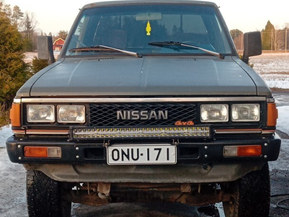 Nissan Pickup
