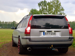 Volvo V70