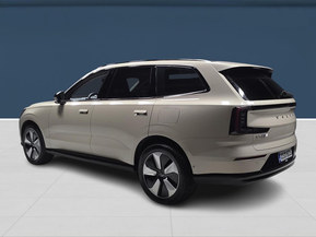 Volvo EX90