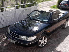 Saab 900