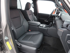 TruckMasters Land Cruiser