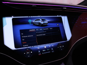 Mercedes-Benz EQE SUV