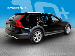 Volvo V90 Cross Country