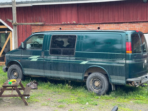 Chevrolet Chevy Van