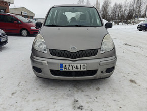 Toyota Yaris Verso