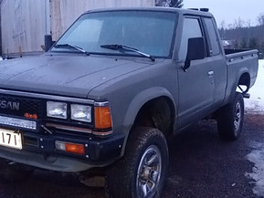 Nissan Pickup