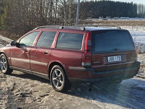Volvo V70