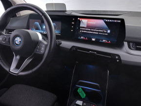 BMW 225