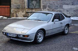 Porsche 924