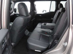 TruckMasters Land Cruiser