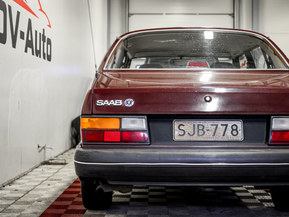 Saab 900