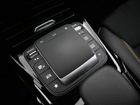 Mercedes-Benz CLA 45 AMG