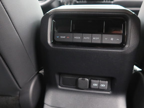 TruckMasters Land Cruiser