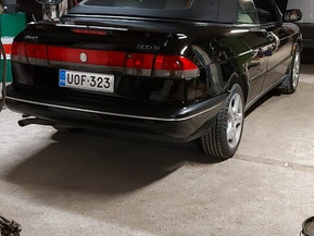 Saab 900
