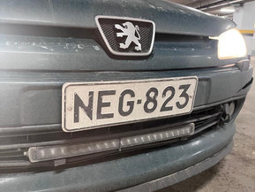 Peugeot 306