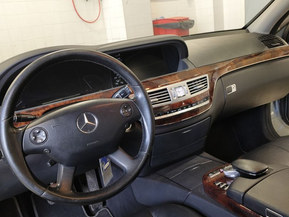 Mercedes-Benz S