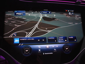 Mercedes-Benz EQS SUV