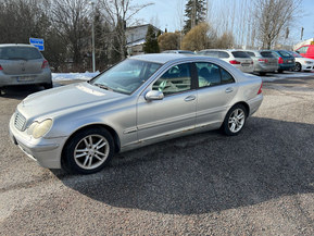 Mercedes-Benz C 240
