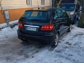 Mercedes-Benz B